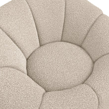 Load image into Gallery viewer, Nao Buff Swivel Chair